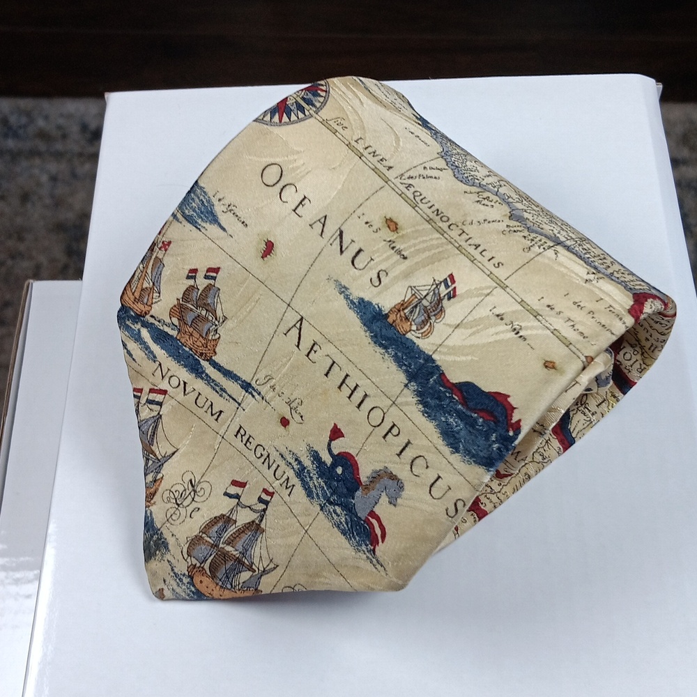 Museum Artifacts Silk Global World Map Tie Art to Wear Artsy Retro Vintage